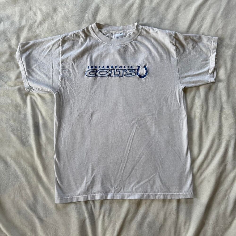 vintage Indianapolis Colts white cotton t-shirt with embroidered logo size large
